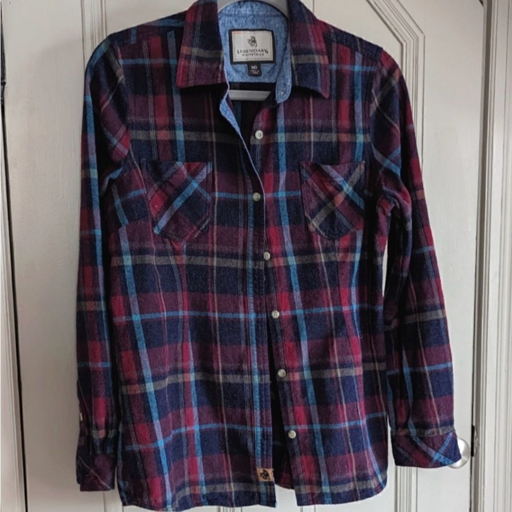 Legendary Whitetails Flannel Shirt
Size XXL Legendary Whitetails NWT